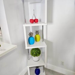 White BOOKCASE 🔥🔥 NEW IN BOX!!!
