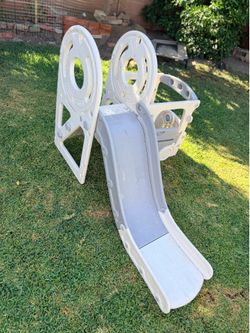 Toddler Play Bus and Slide