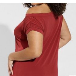 Off Shoulder Red Shirt 