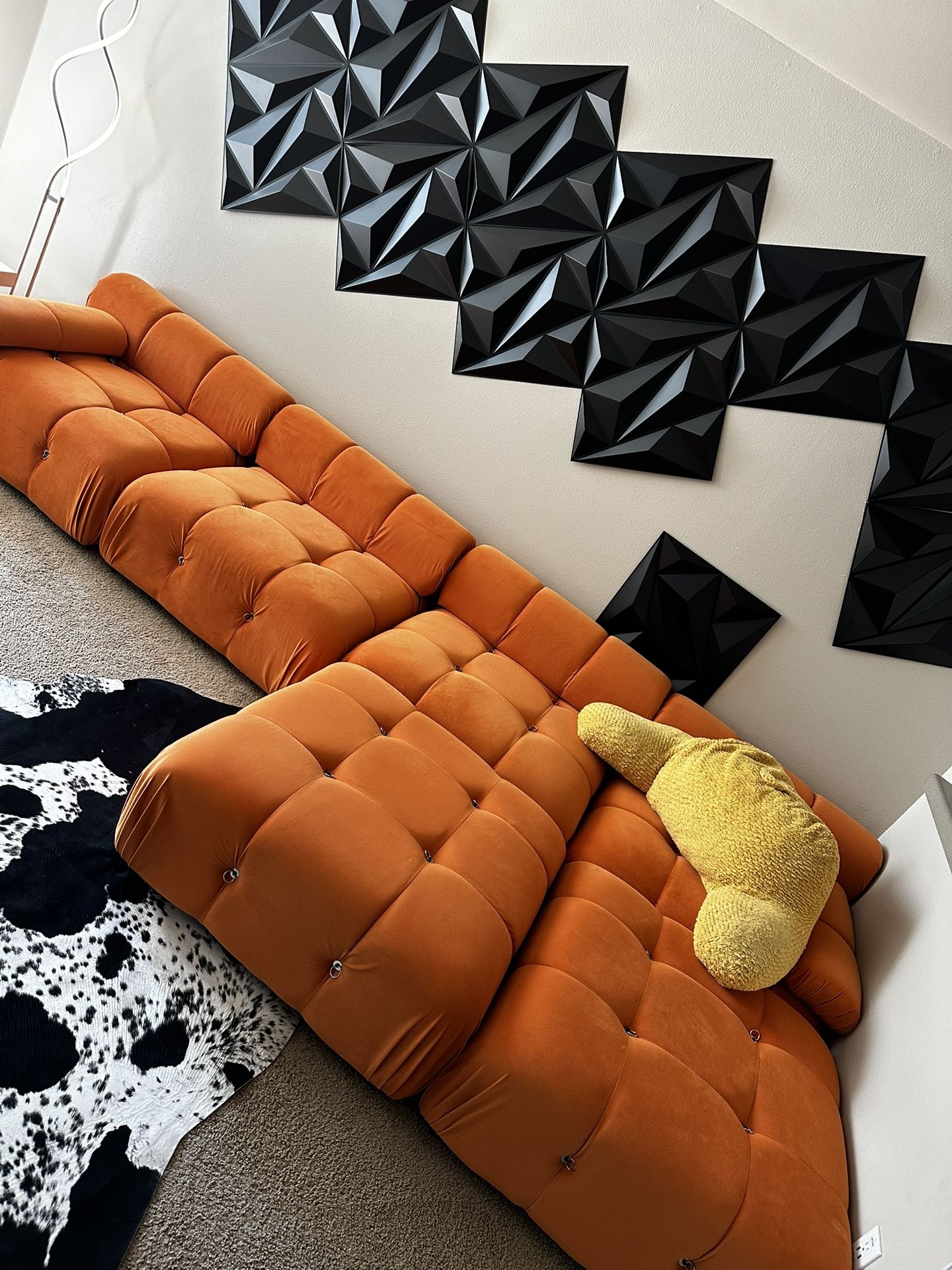 Daniel Junior Couch