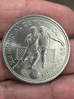 1986 PORTUGAL Mexico Soccer Football WORLD CUP100 Escudos Coin