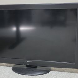 Panasonic 37" Flat Screen Tv with Remote