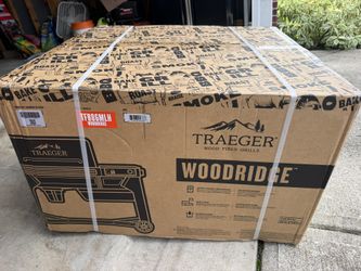 Traeger Woodbridge Smoke