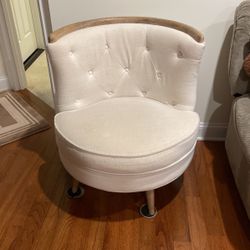 oversized round chair, beige and brown