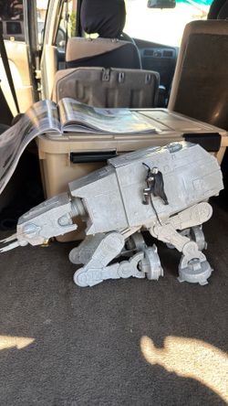 ATAT mandalorian popcorn bucket