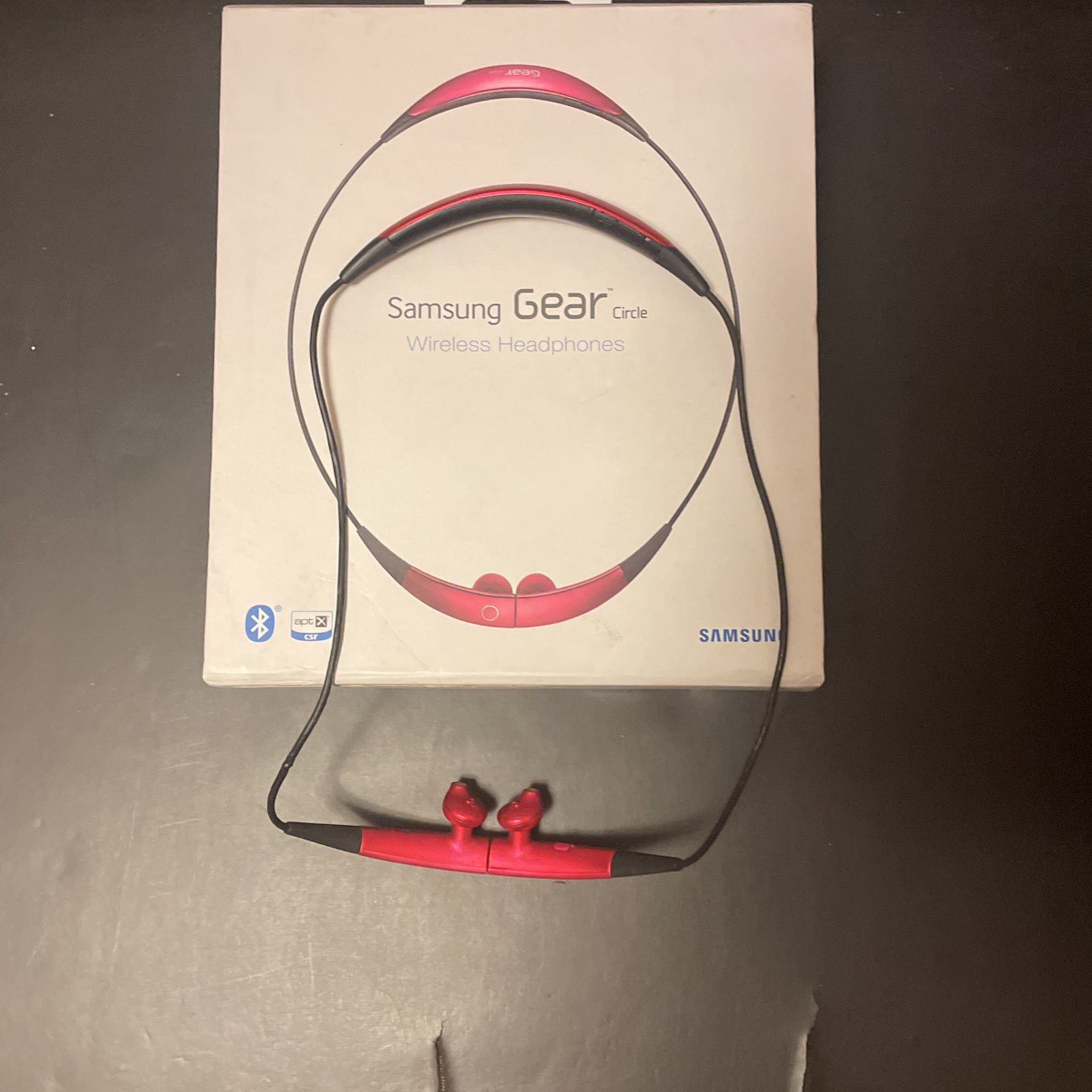 Samsung gear circle wireless headphones