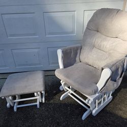 Glider Rocking Chair + Footrest