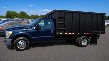 2014 Ford F350 Super Duty Regular Cab & Chassis