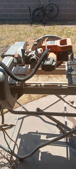 Tile wet saw with stand
