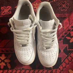 Triple White Air Force 1