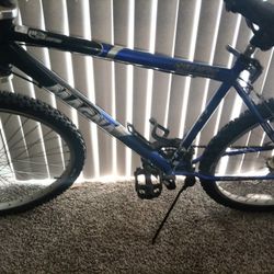 Magna Mountain Bike 