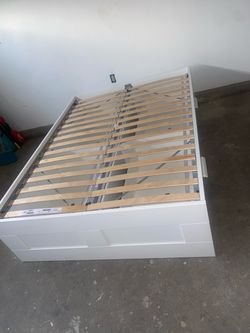 IKEA platform bed ( USED)