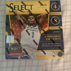 Select Basketball Mega Box With  8 Packs 4 Cards Per Pack