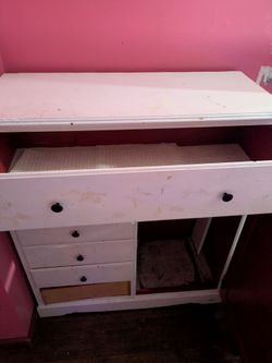 Free White dresser