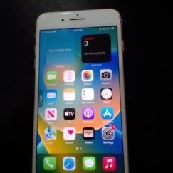iPhone 8 Plus