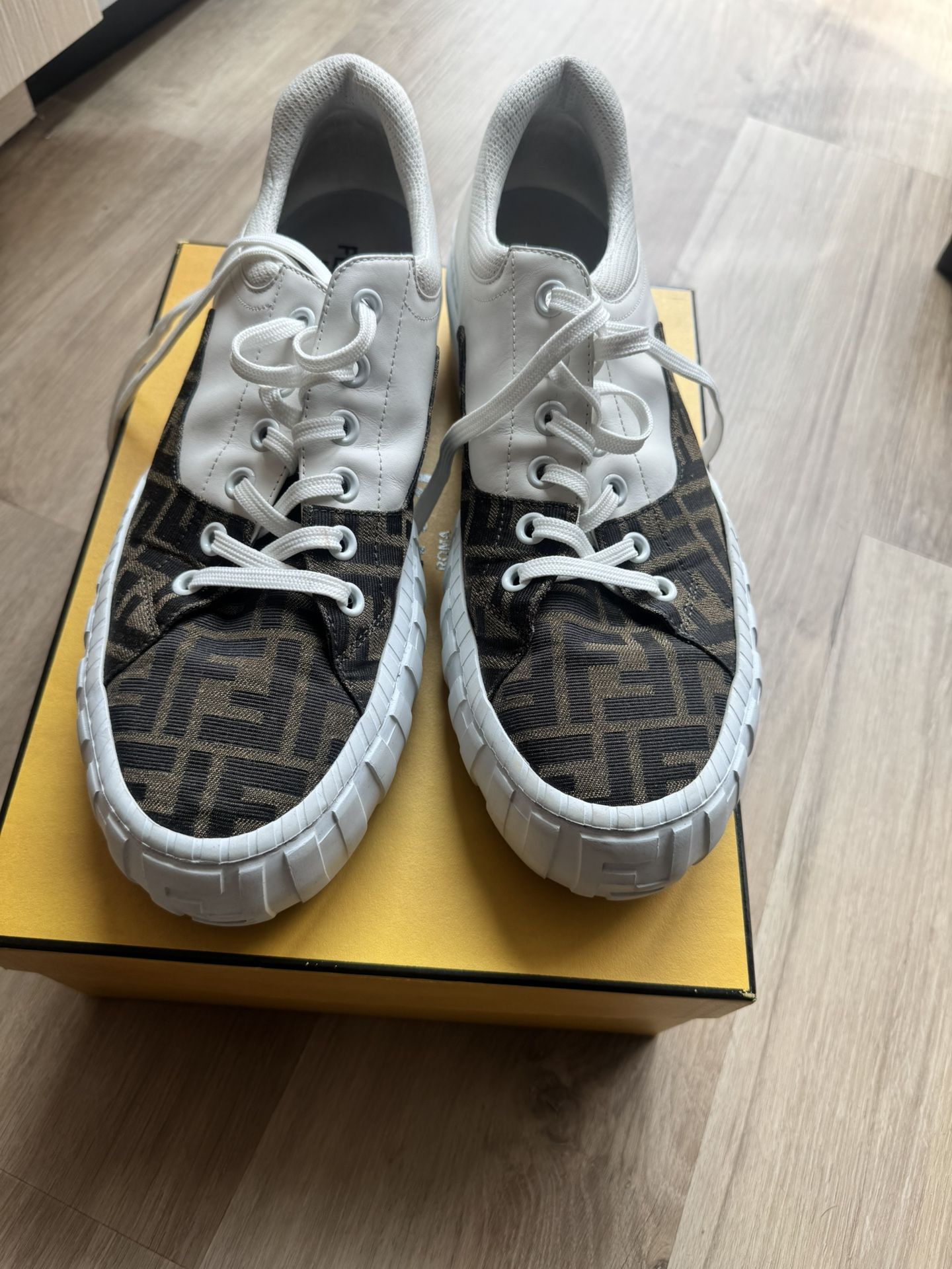 Fendi Designer Shoes Size 11