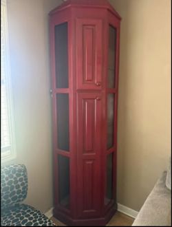 Curio cabinet