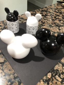 Mickey Mouse salt and pepper sets