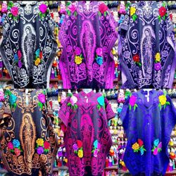 Beautiful Ponchos Virgin - Hermosas Capas Bordadas 