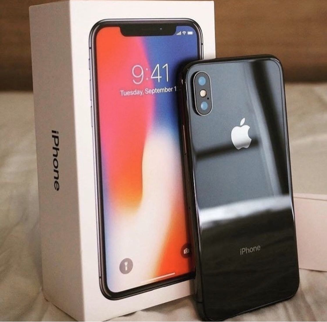 Unlocked iPhone X 64 GB