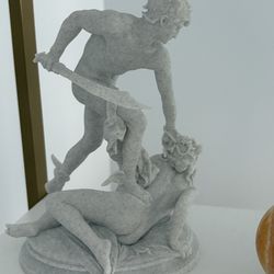 Statue