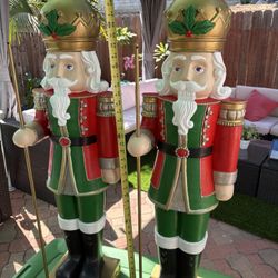 Christmas Decor 
