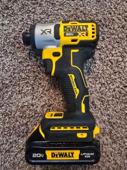 Dewalt DCF845 Brushless Impact Driver and Battery