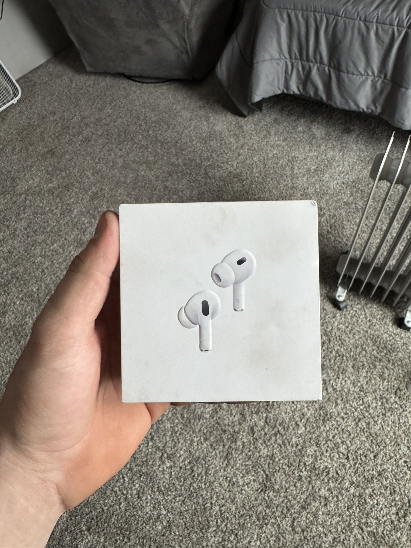 AirPods Gen 2