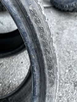 Nexen 295/25zr22