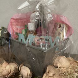 Victoria Secret Gift Basket 