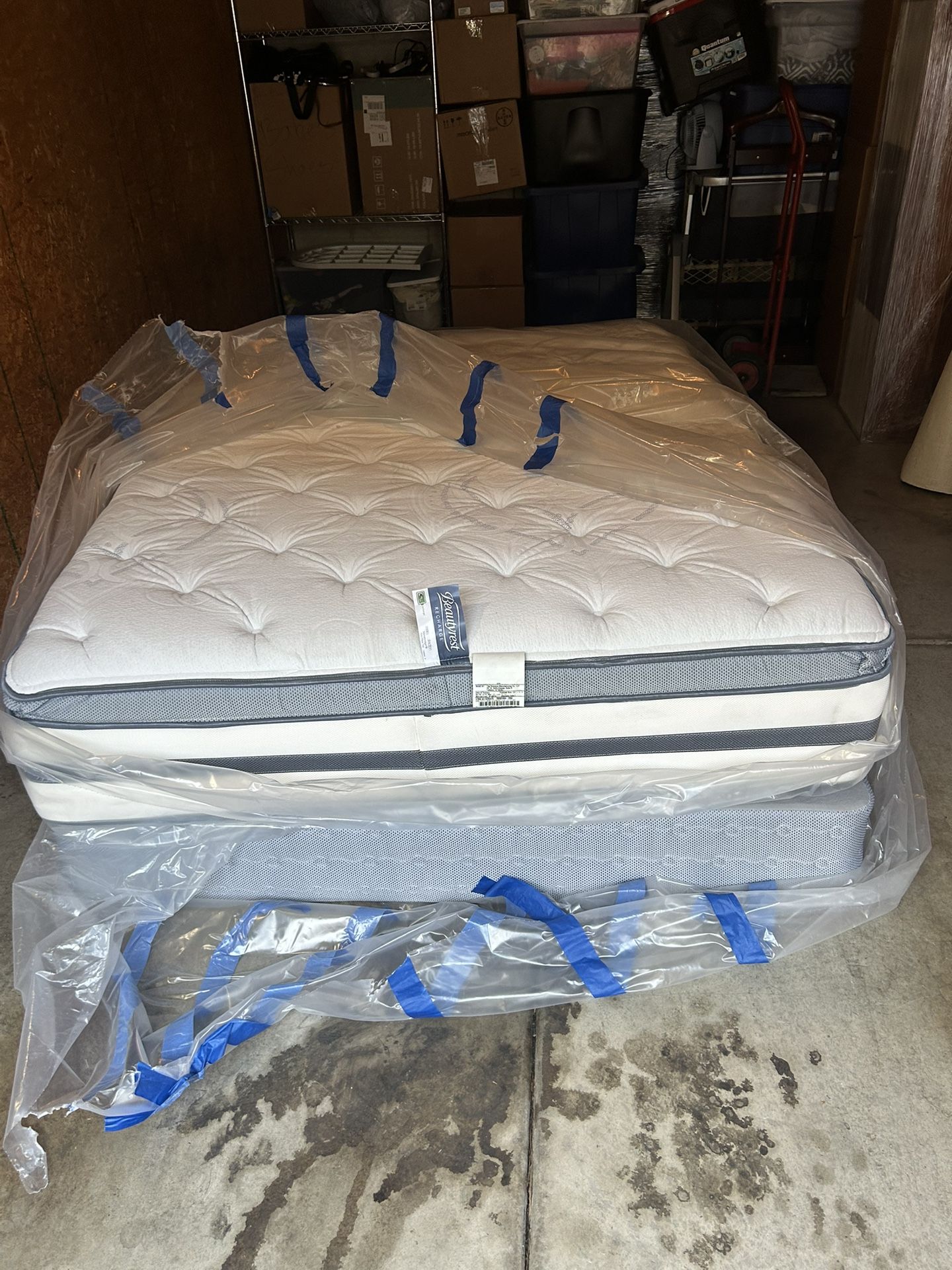 Beautyrest Recharge Mattress And Box Spring (queen Size)