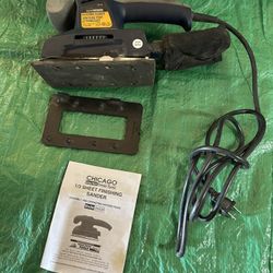 CHICAGO Electric Power Tools - 1/3 Sheet Finishing Sander with Sandpaper