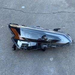 Nissan Altima Headlight