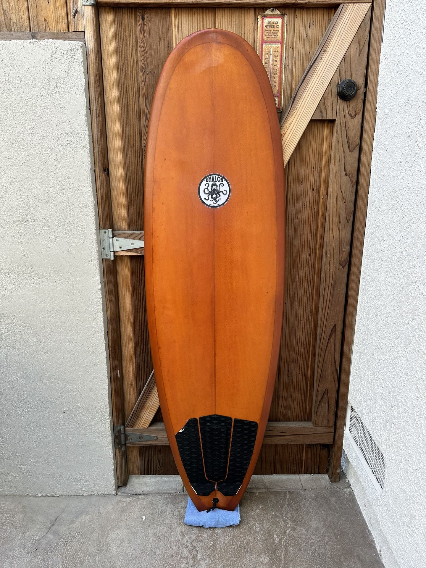 5’ 9” Umalon Epoxy Surfboard