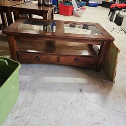 Coffee Table W/ Endtables