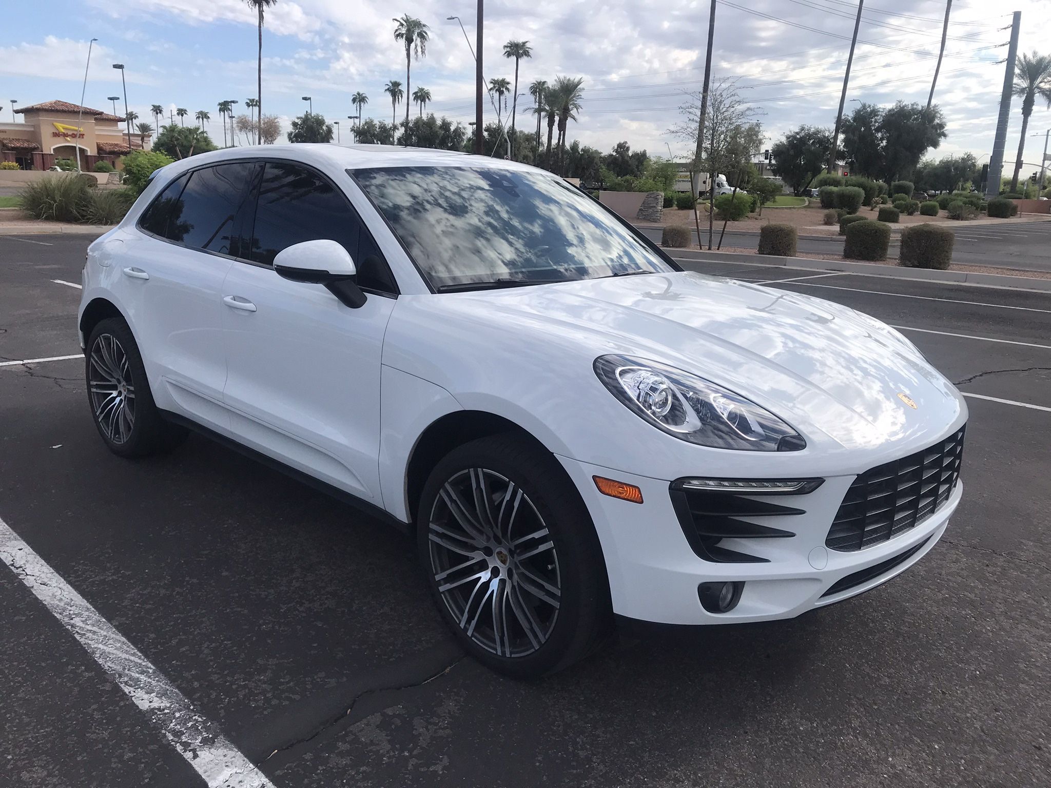 2017 Porsche Macan