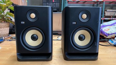 KRK Rokit 5 Gen4 Studio Monitors
