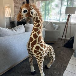 Giraffe 