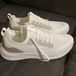 New Goodfellow Shoes Size 13