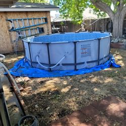 Beautiful New Pool!!