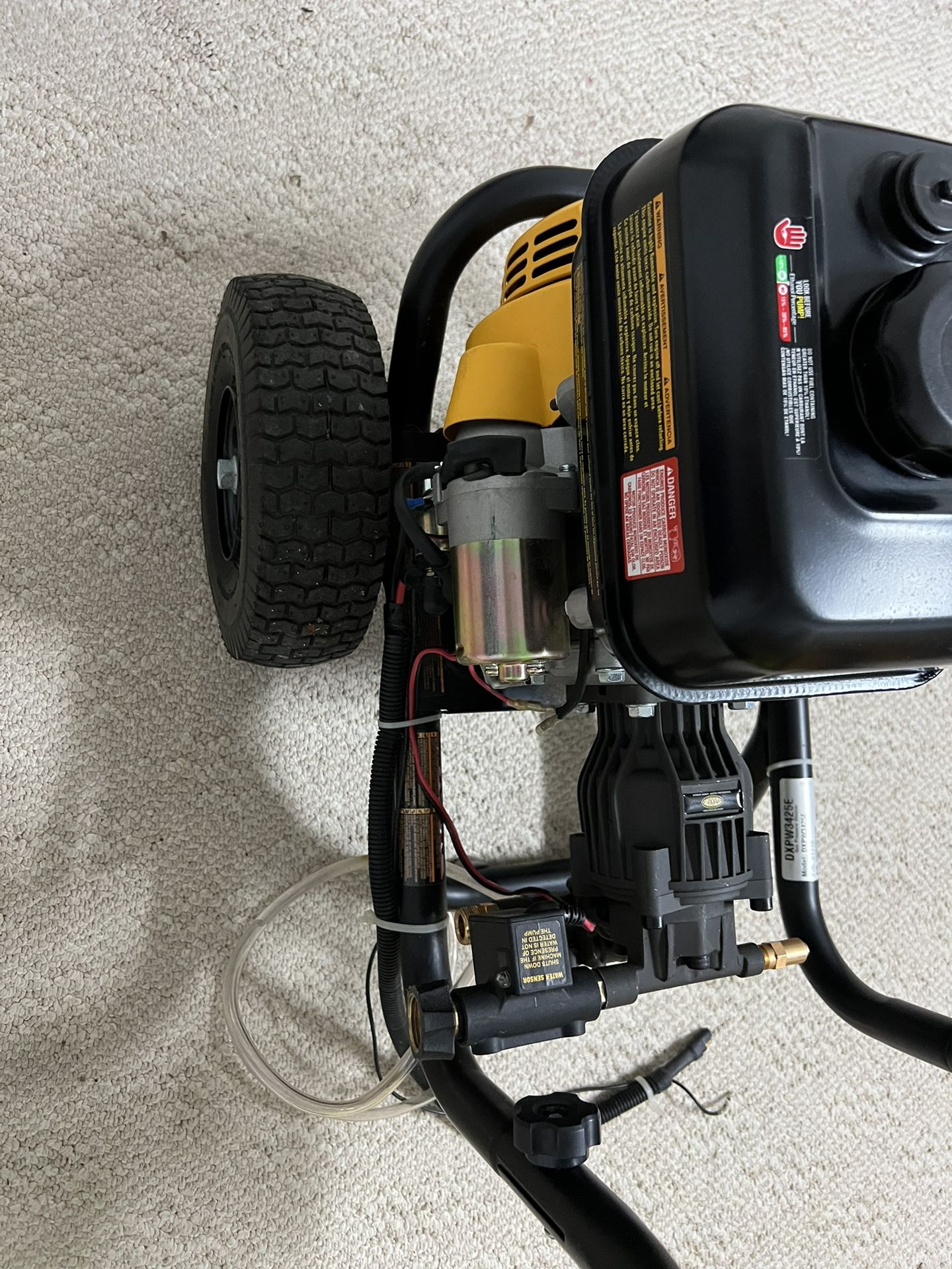 DEWALT DXPW3425E 3400 PSI 2.5 GPM Gas Cold Water PressUre Washer