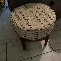 2- Cute Round Footstools 