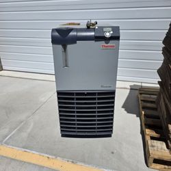 Thermo Scientific Chiller