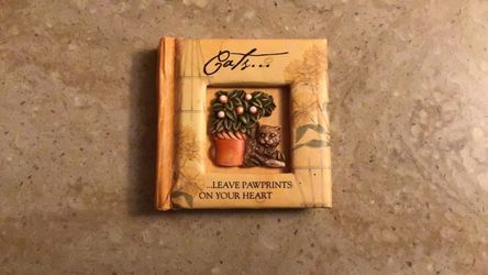 Tiny Book - “Cats”