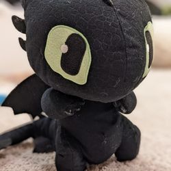 Toothless Plush Toy With Sound. 