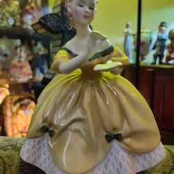 Royal Doulton The Waltz Figuring