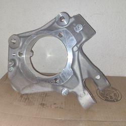 Jeep 18 -22 Right Front Steering Knuckle Spindle