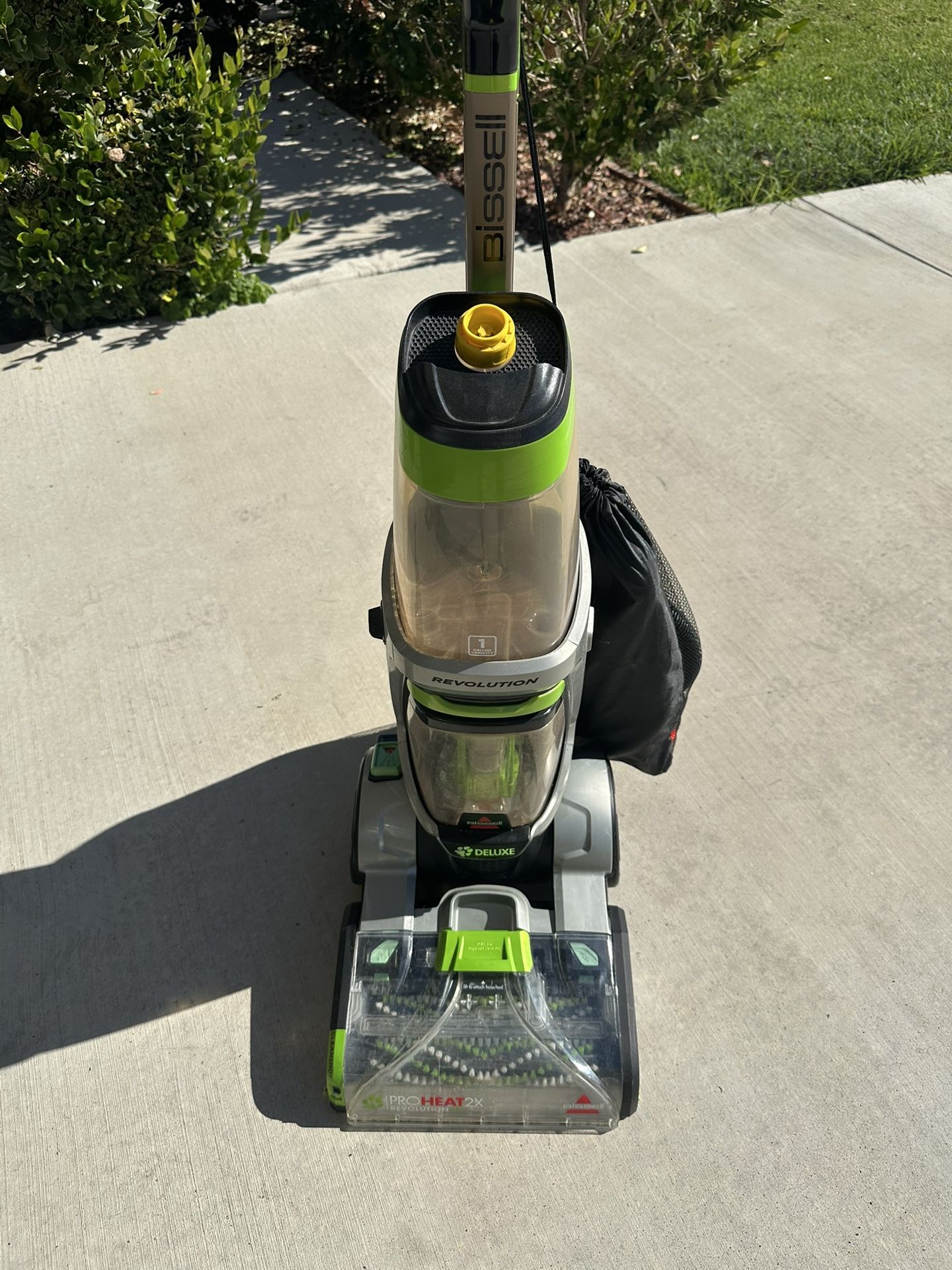 Bissel Carpet Shampooer - Prepare For Visitors!