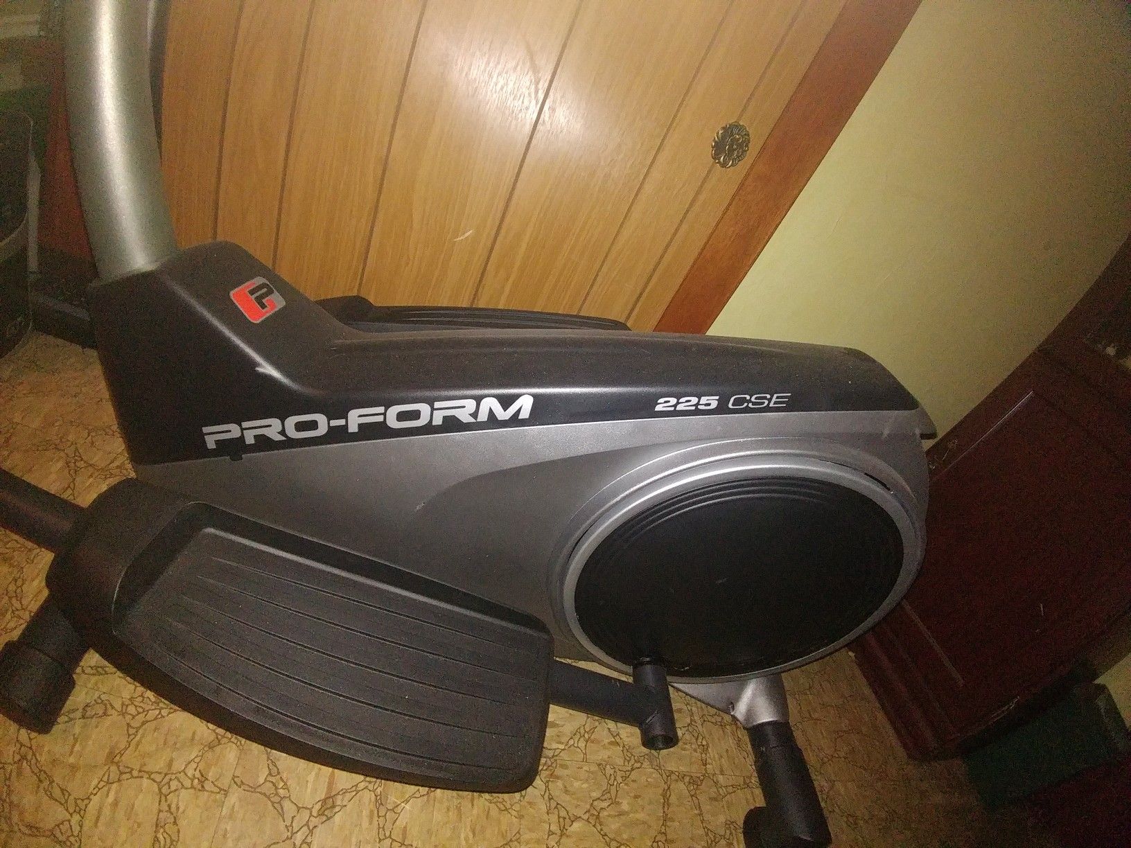 Proform 225 elliptical