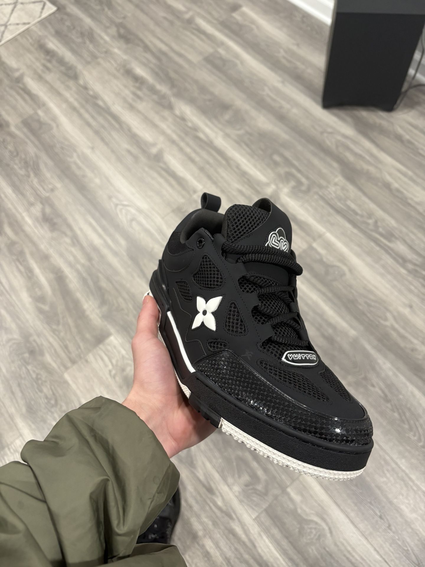 Louis Vuitton Skates Size 11